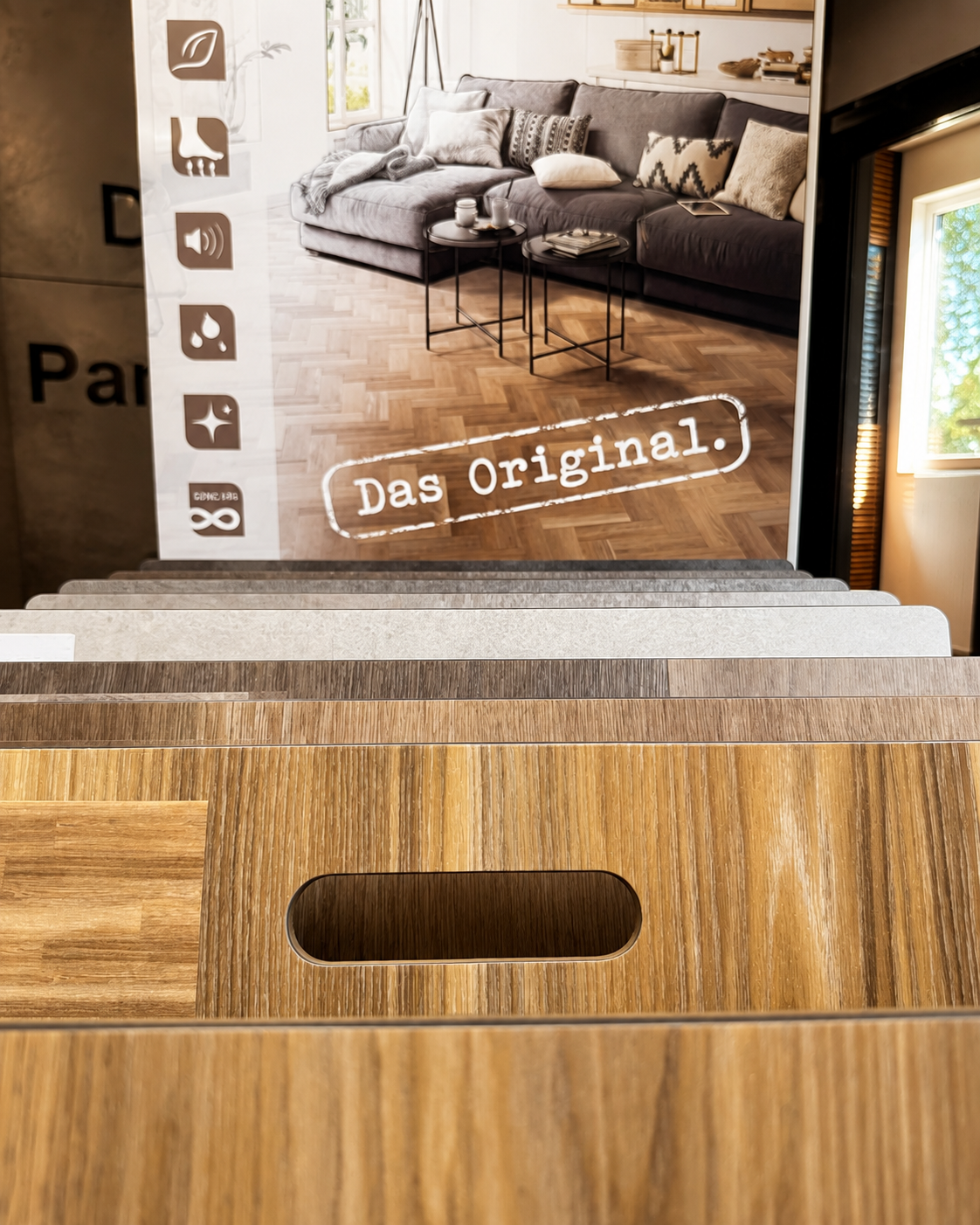 Musterdisplays im Showroom